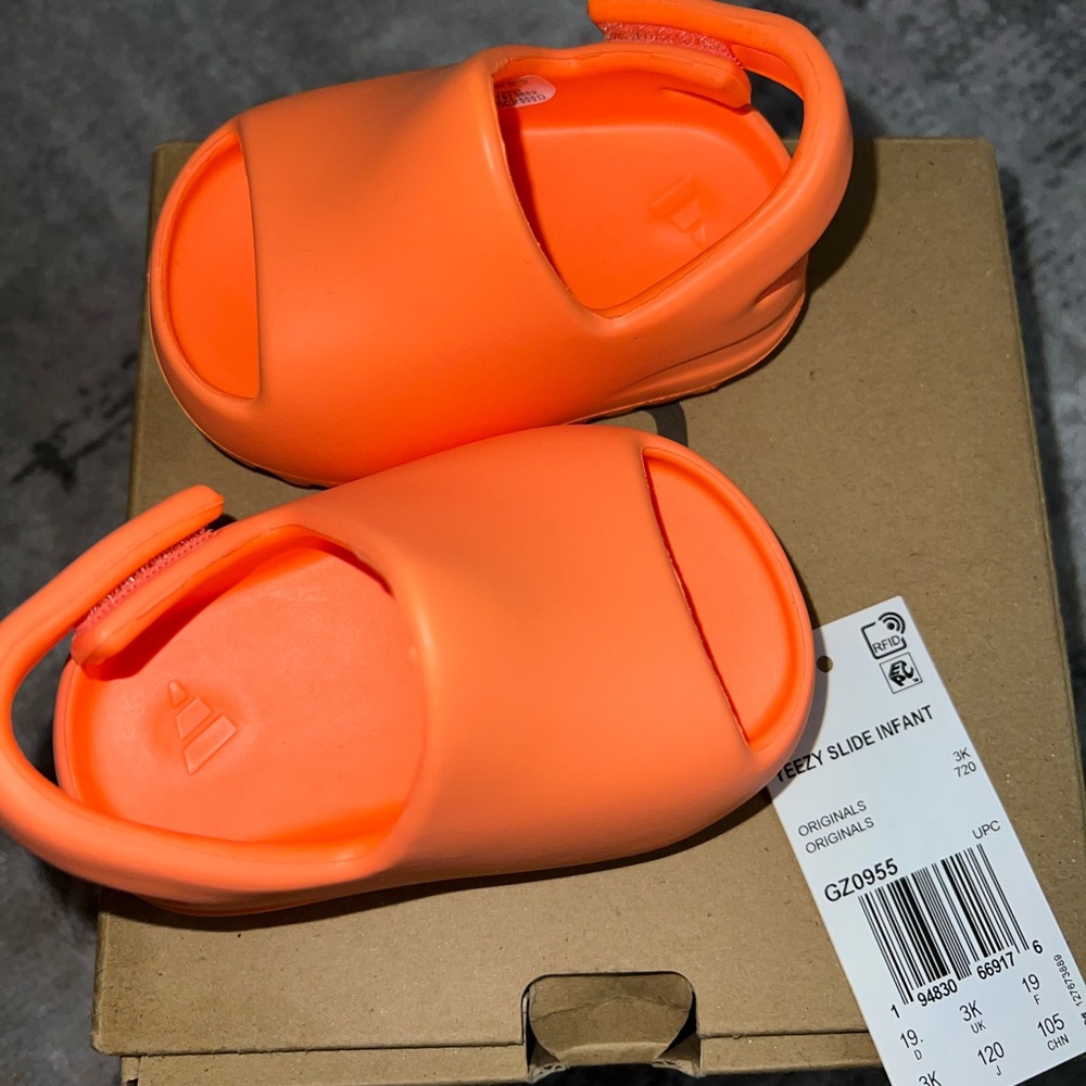 Yeezy Infant Slide